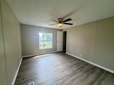 1400 Trail Blazer Drive, Tallahassee FL - photo 13 of 28