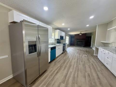 1400 Trail Blazer Drive, Tallahassee FL - photo 7 of 28