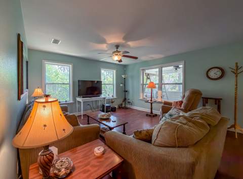 142 Stuart Cove Road, Crawfordville FL - photo 17 of 66