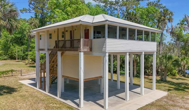 3 bedroom Detached at 142 Stuart Cove Road, Spring Creek Dev, Crawfordville — photo 5