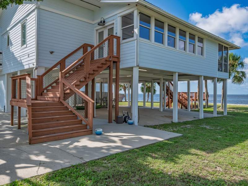 2 bedroom Detached at 1645 Shell Point Road, Shell Point Beach, Crawfordville — photo 2