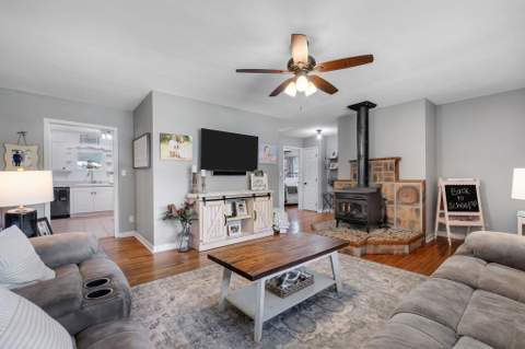 2601 Hastings Drive, Tallahassee FL - photo 8 of 38