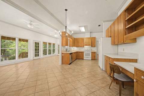 3113 N Shannon Lakes Drive, Tallahassee FL - photo 14 of 35
