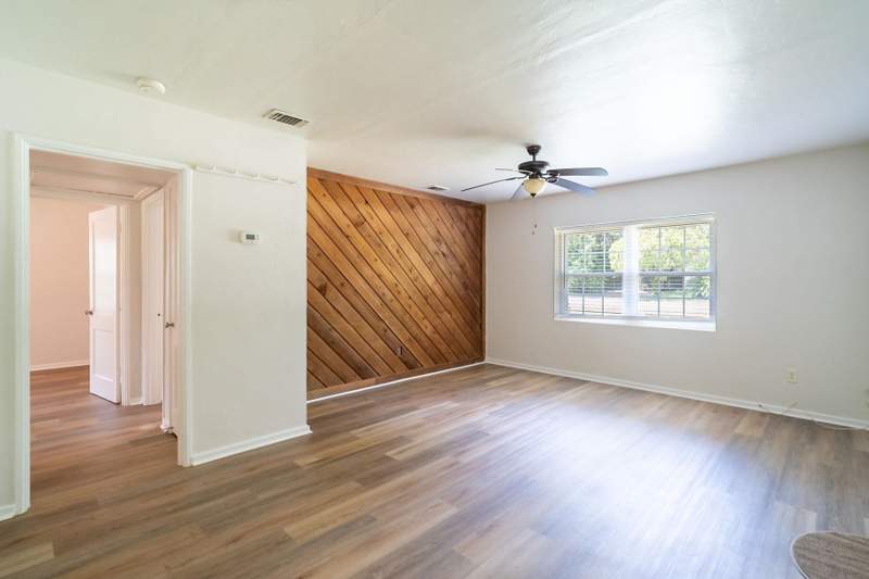 2 bedroom Detached at 1571 Marcia Avenue, Seminole Manor, Tallahassee — photo 4