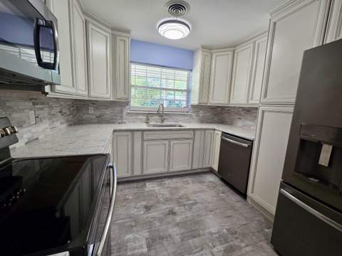 1914 Brown Street, Tallahassee FL - photo 13 of 50