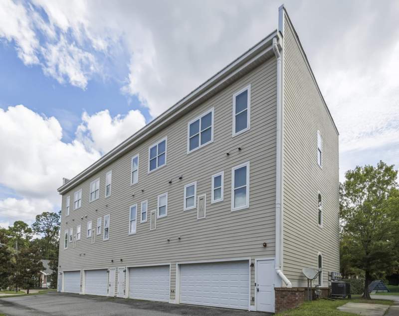 3 bedroom Townhouse at 248 Lafayette Circle, Lofts at Midtown, Tallahassee — photo 2