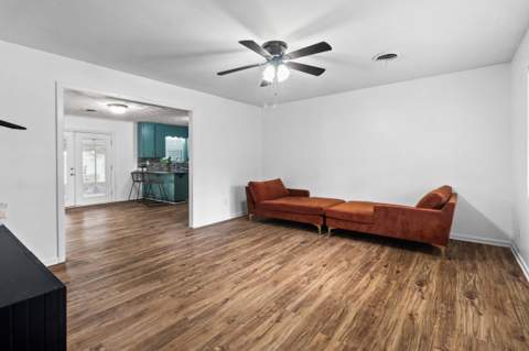 1112 Linwood Drive, Tallahassee FL - photo 7 of 40