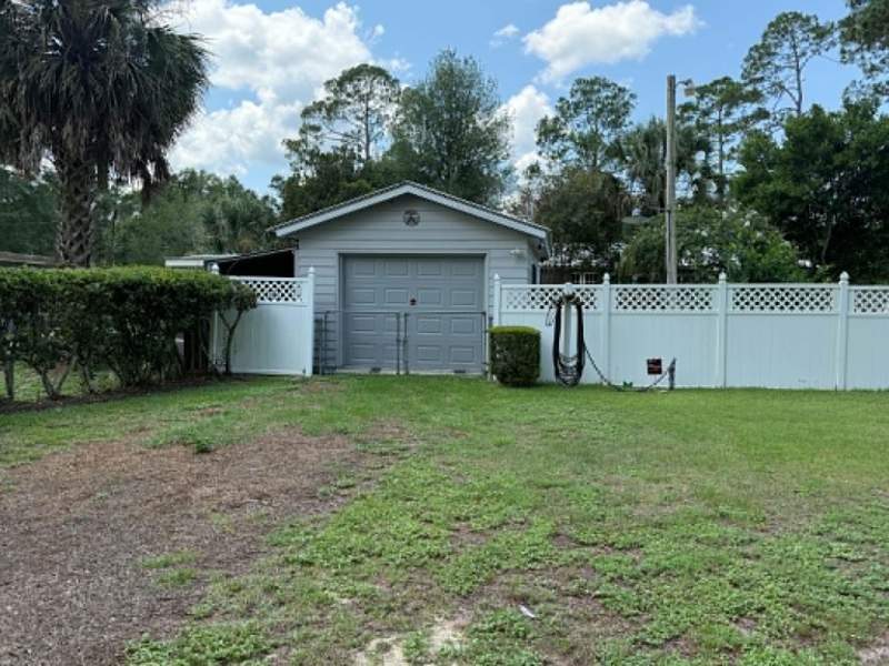 3 bedroom ManufacturedHome at 210 Whispering Pines Drive, Whispering Pines, Tallahassee — photo 2