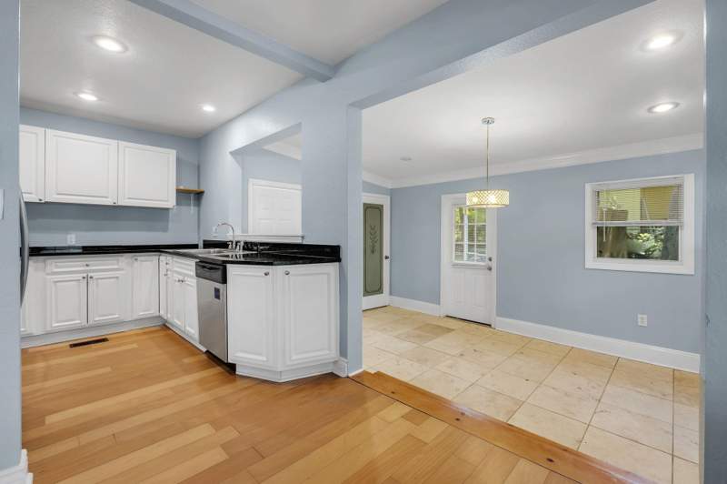 5 bedroom Detached at 1814 Sunset Lane, Forest Heights, Tallahassee — photo 5