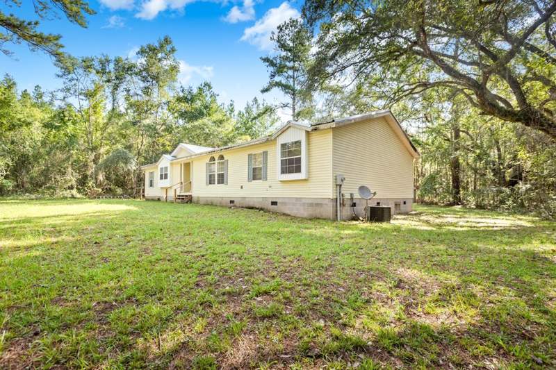 3 bedroom ManufacturedHome at 112 Long Leaf Drive, Long Leaf Estates, Monticello — photo 2