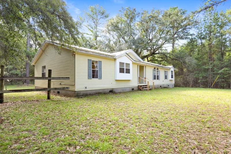 3 bedroom ManufacturedHome at 112 Long Leaf Drive, Long Leaf Estates, Monticello — photo 3