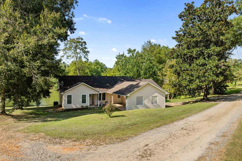 4 bedroom Detached at 372 Dogwood Trail, The Farms of Quincy, Quincy — photo 4