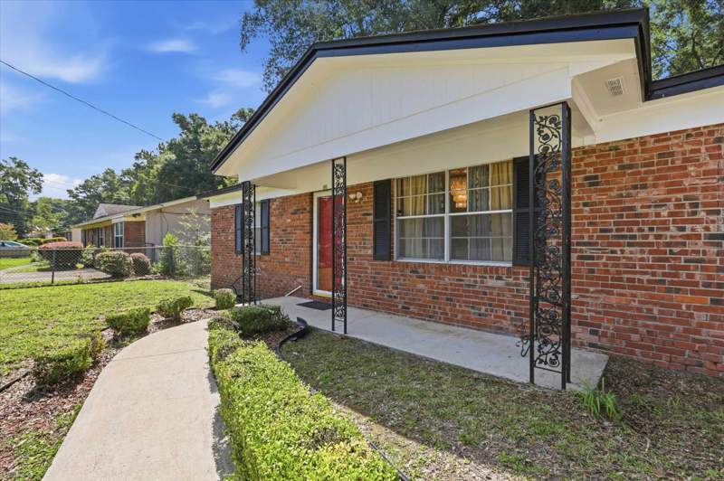 3 bedroom Detached at 1115 Woodland Drive, Sherwood Park, Tallahassee — photo 4