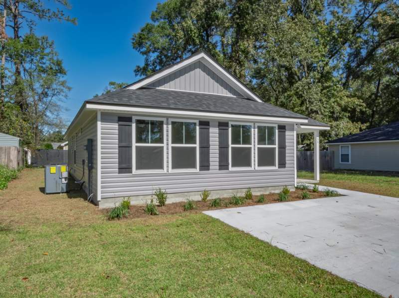 4 bedroom Detached at 59 Comanche Trail, Wakulla Gardens, Crawfordville — photo 3