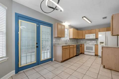 5014 Mint Hill Court, Tallahassee FL - photo 14 of 35