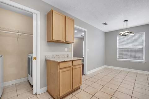 5014 Mint Hill Court, Tallahassee FL - photo 15 of 35
