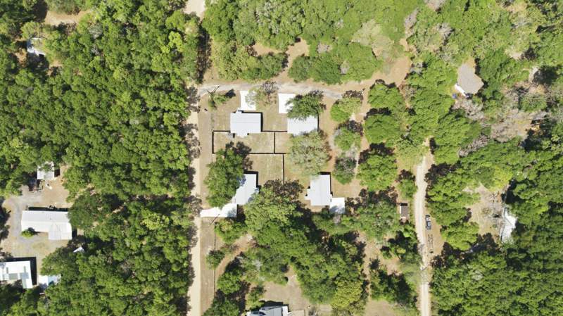 3 bedroom Detached at 8040 N Baby Farm Drive, Silver Lake, Tallahassee — photo 3