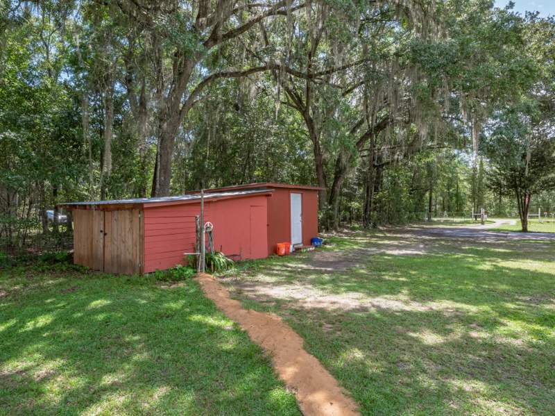 3 bedroom Detached at 2407 Oscar Harvey Road, Lake Tarquin, Tallahassee — photo 4
