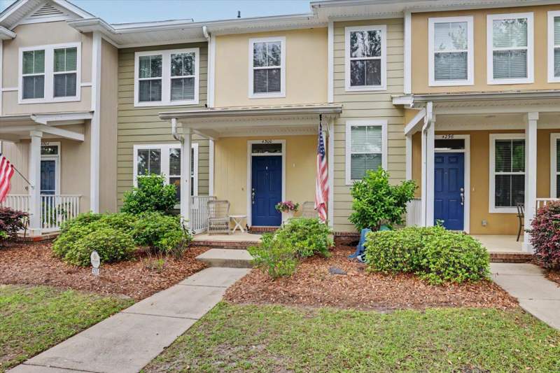 3 bedroom Townhouse at 4300 Four Oaks Boulevard, Southwood, Tallahassee — photo 2