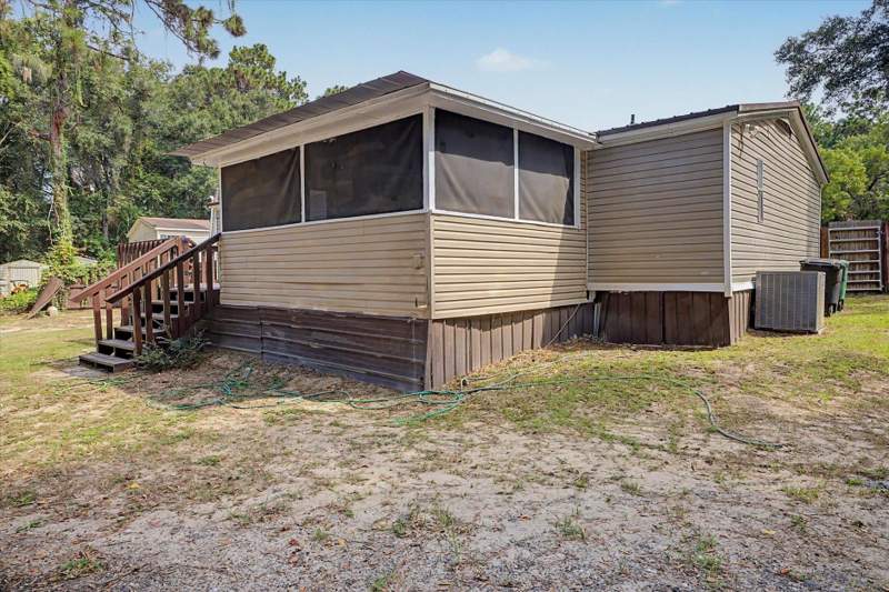4 bedroom ManufacturedHome at 3009 Lilly Road, Crown Ridge Estates Unrec, Tallahassee — photo 3
