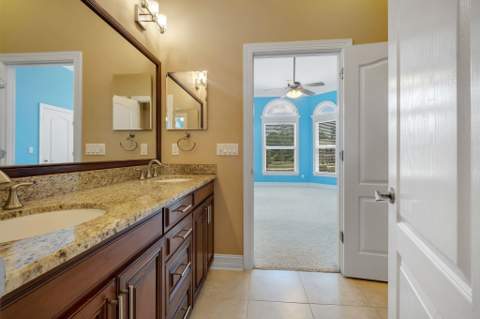5755 Farnsworth Drive, Tallahassee FL - photo 23 of 52