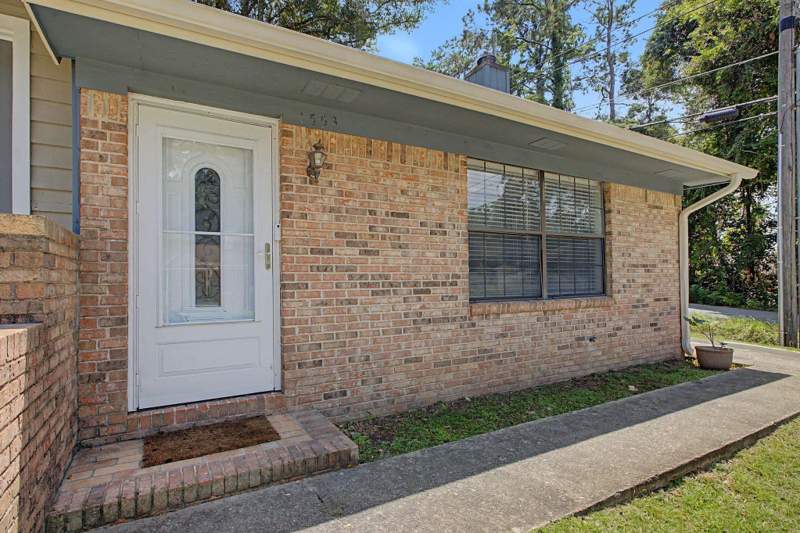 2 bedroom Townhouse at 1553 Merry Oaks Court, Merry Oaks Townhomes, Tallahassee — photo 2