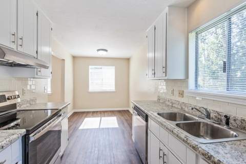 1402 Ramble Brook, Tallahassee FL - photo 9 of 61
