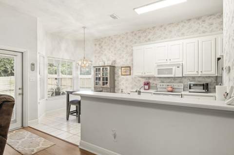 3227 Bodmin Moor Drive, Tallahassee FL - photo 10 of 52