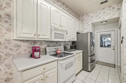 3227 Bodmin Moor Drive, Tallahassee FL - photo 18 of 52