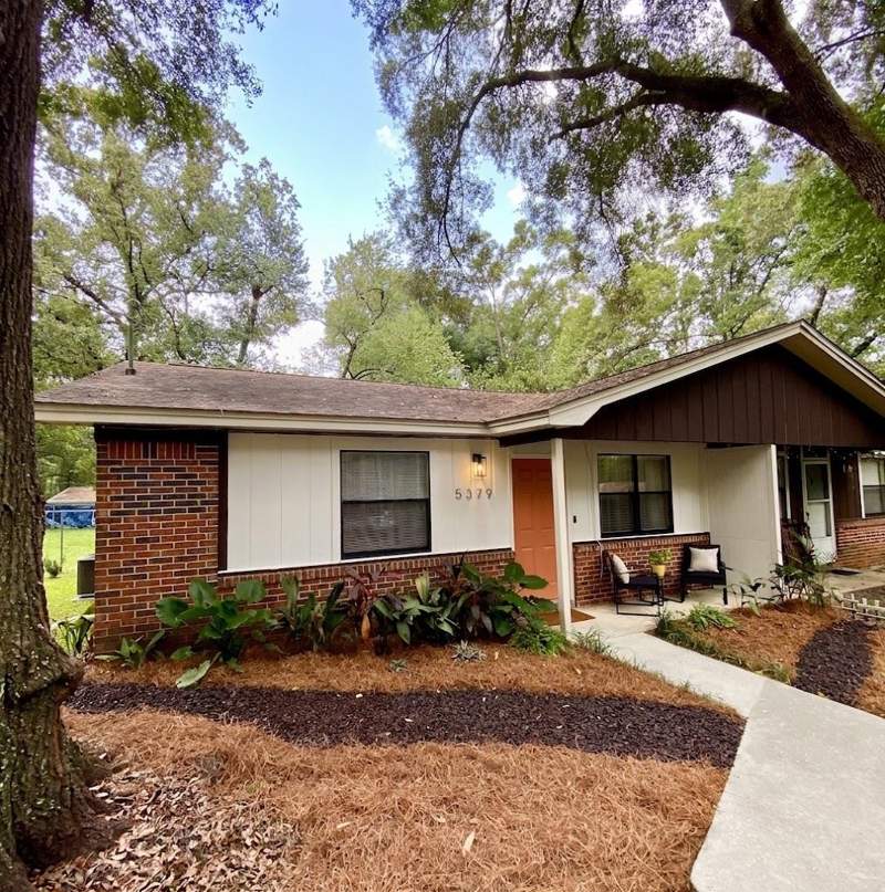 2 bedroom Townhouse at 5379 Dawn Court, sterling woods, Tallahassee — photo 2
