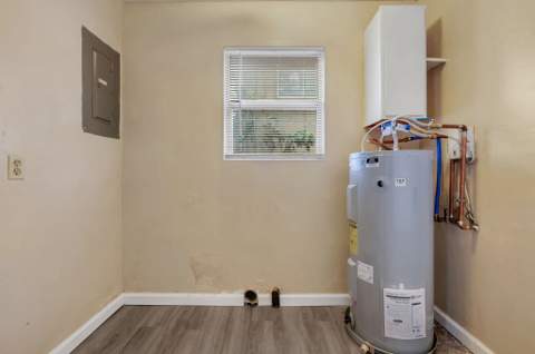 2142 Saxon Street, Tallahassee FL - photo 7 of 23