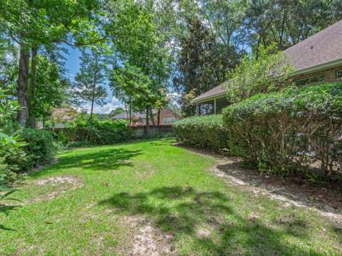 2316 Cobb Drive, Tallahassee FL - photo 6 of 42