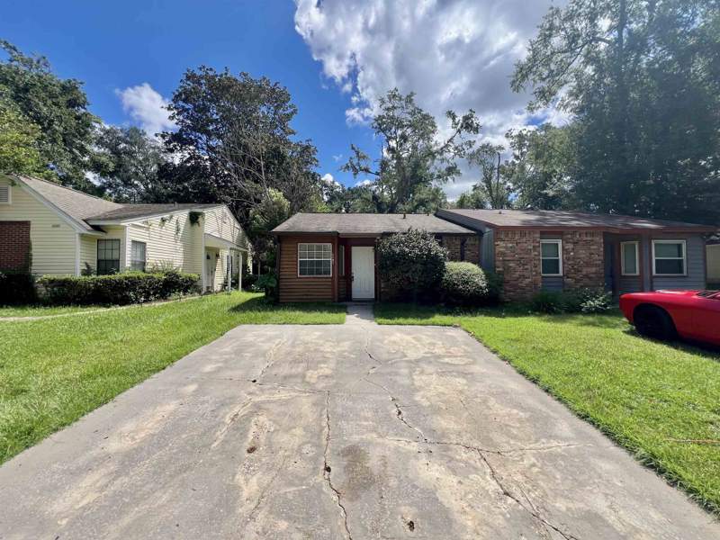 2 bedroom Townhouse at 1101 Rockbrook Court, Rockbrook Village Unit 3, Tallahassee — photo 3