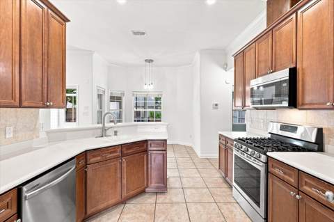 1004 Huron Trail, Tallahassee FL - photo 23 of 70
