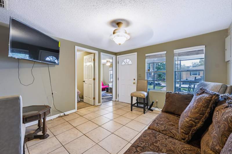 3 bedroom Detached at 1944 Keith Street, Bond South, Tallahassee — photo 4