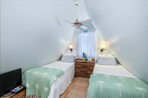 50 Fiesta Drive, Alligator Point FL - photo 20 of 26