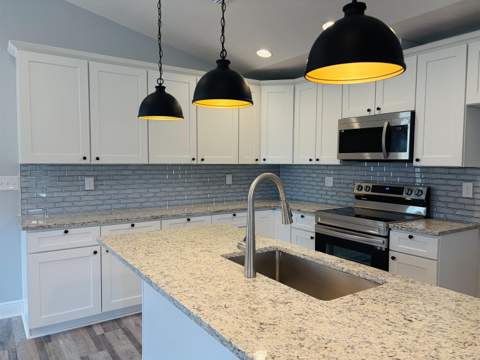 324 Delores Madison Drive, Midway FL - photo 15 of 39