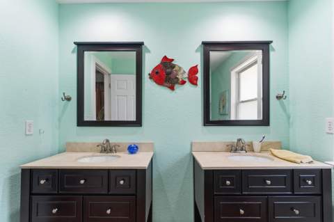 817 Greenleaf Drive, Tallahassee FL - photo 19 of 33