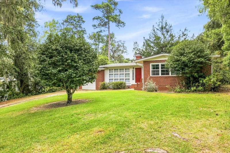 3 bedroom Detached at 1521 Argonne Road, Betton Hills, Tallahassee — photo 2