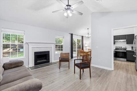 2428 Beechnut Lane, Tallahassee FL - photo 6 of 30