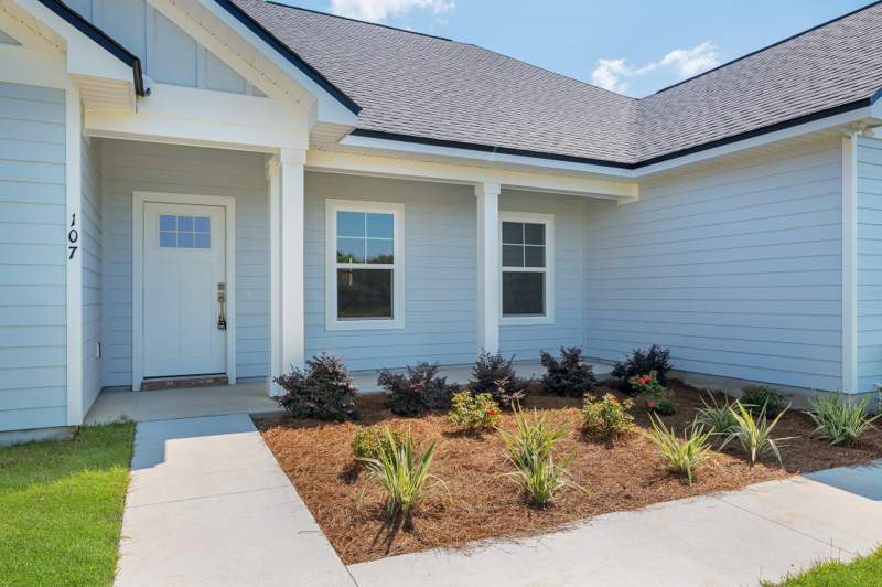 3 bedroom Detached at 107 Tarn Way, Hemings Pond, Monticello — photo 3