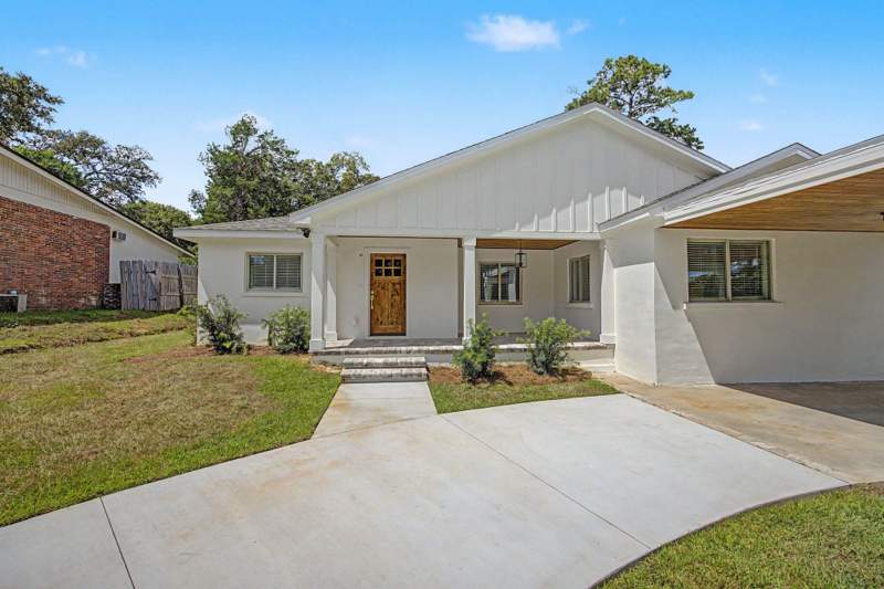 4 bedroom Detached at 312 Ash Court, Inglewood, Tallahassee — photo 2