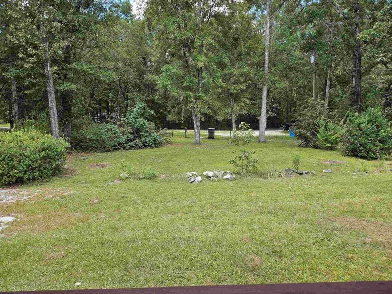 3 bedroom ManufacturedHome at 143 Wythe Court, Walkers Crossing, Crawfordville — photo 3