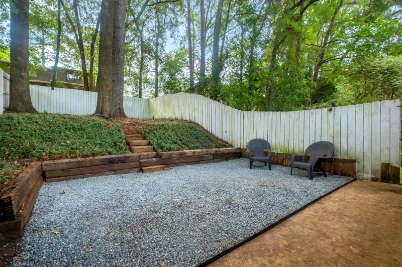 2 bedroom Townhouse at 151 W Whetherbine Way, Breckenridge on Park, Tallahassee — photo 2
