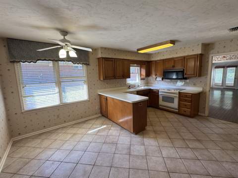 3314 Remington Run, Tallahassee FL - photo 8 of 34