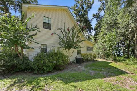 2758 Deborah Drive, Tallahassee FL - photo 8 of 45