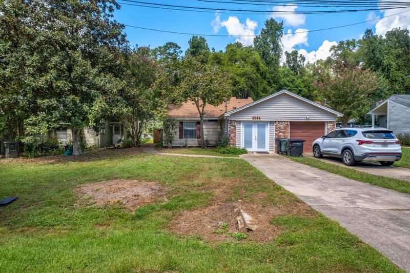 2 bedroom Townhouse at 3084 Huntington Woods Boulevard, Huntington Garden Homes, Tallahassee — photo 2