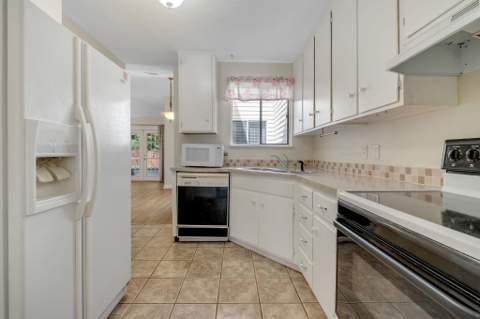 3084 Huntington Woods Boulevard, Tallahassee FL - photo 20 of 25