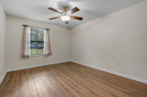 3084 Huntington Woods Boulevard, Tallahassee FL - photo 9 of 25
