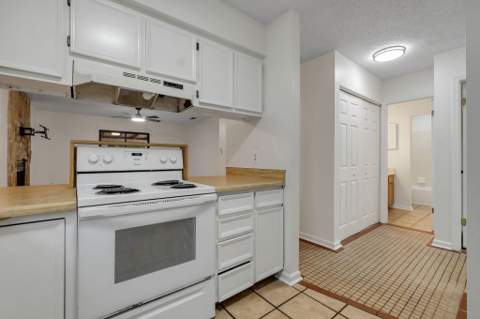 2811 Misty Garden Circle, Tallahassee FL - photo 11 of 26